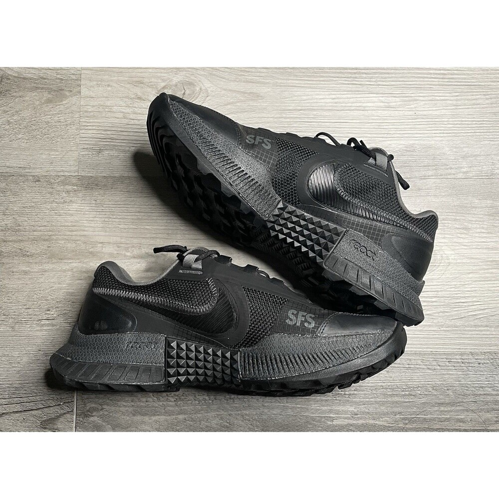 Nike React SFB Carbon Low Top Sneakers Black CZ7399-001 US 10.5
